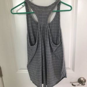 Lululemon Free Flow tank - size 12